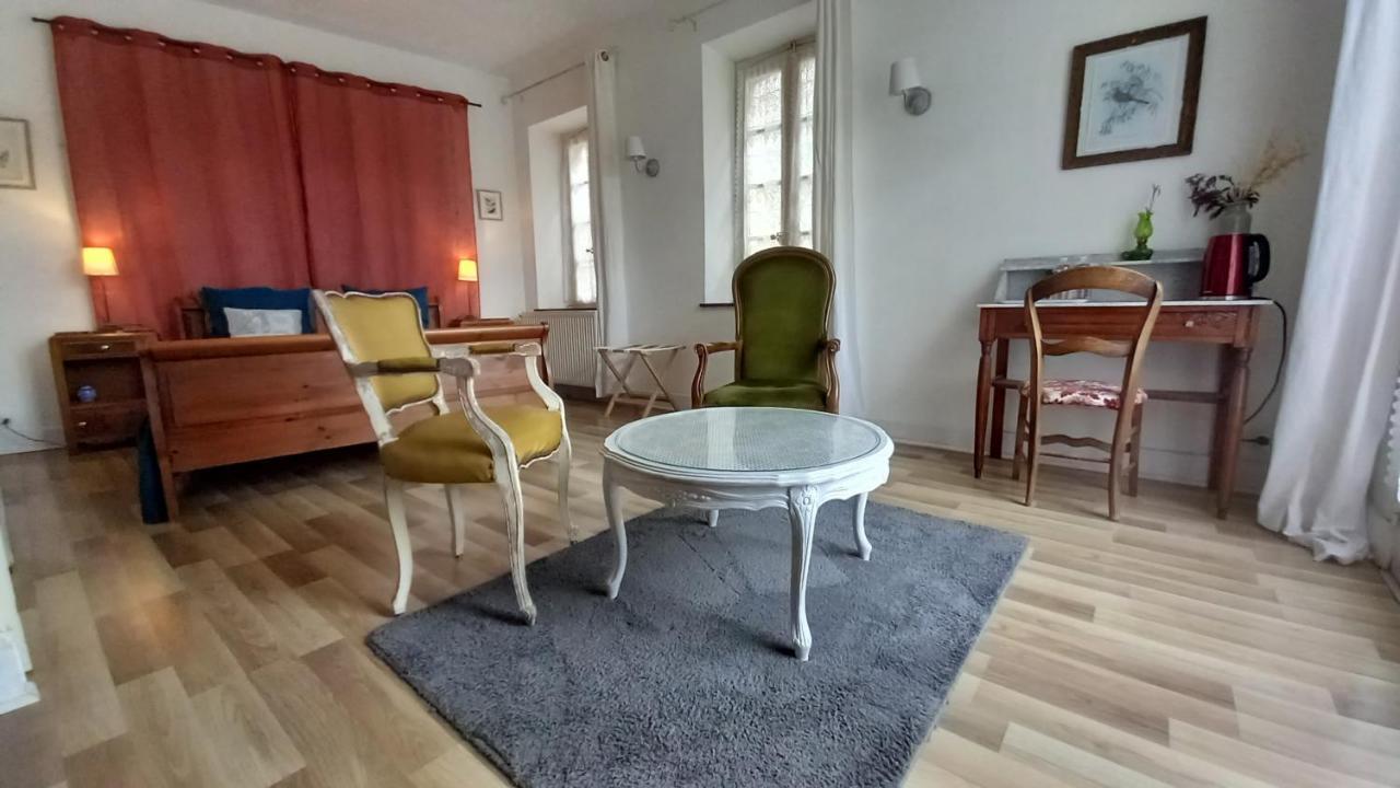 Maison Rives - Village Du Livre De Montolieu 外观 照片
